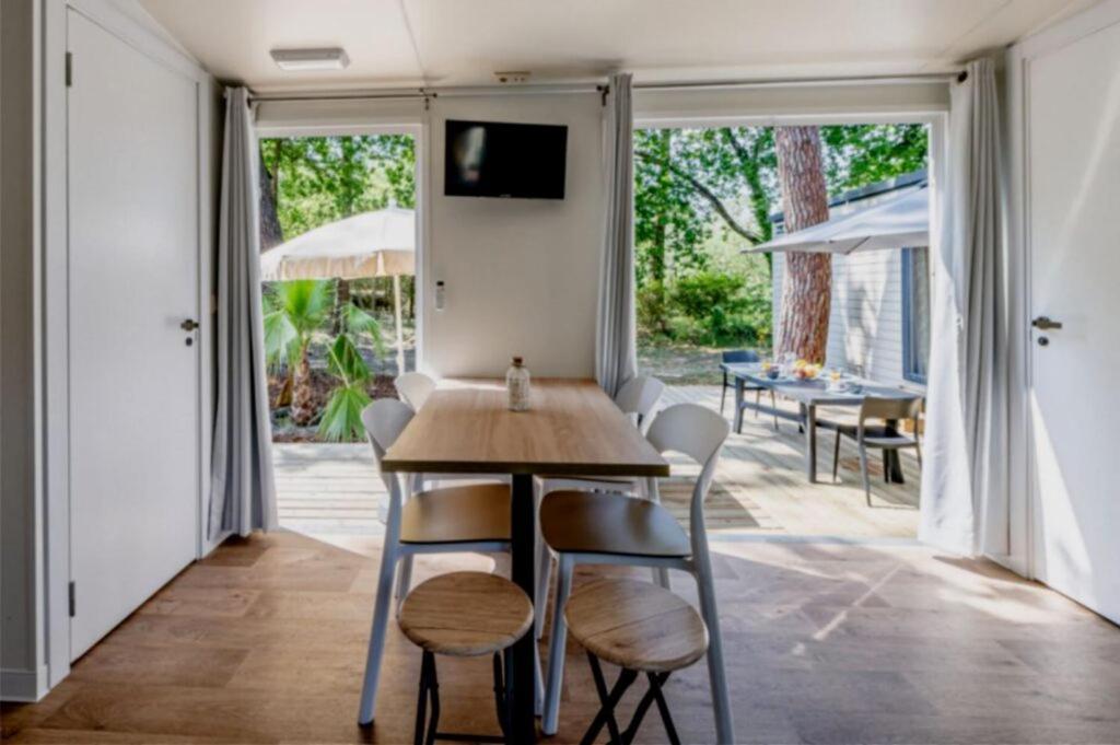 Camping Domaine Les Oreades - Maeva Selection Sanguinet Ngoại thất bức ảnh